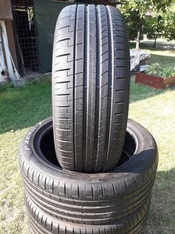 Dvojrozmer 275/40 r20 a 245/45 r20 letne pneumatiky