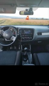 Mitsubishi Outlander 2.2 - 1