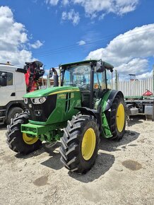 JOHN DEERE 6110 MC