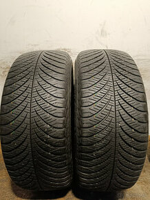 215/55 R17 Celoročné pneumatiky Goodyear Vector 2 kusy