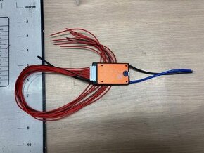 BMS Battery balancer battery management 10S 36V batéria