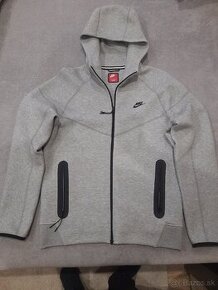 nike tech fleece mikina