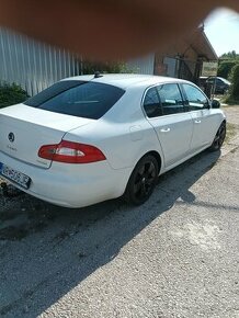 Skoda Superb 2 2009