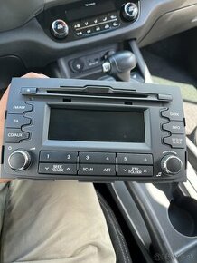 Kia sportage radio - 1