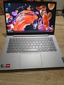 Lenovo Thinkbook 14 G4 s Ryzen 5 procesorom 8 gb ram a 512gb