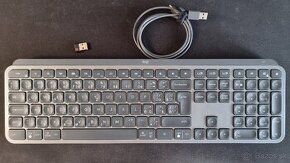 P:LOGITECH MX KEYS SK/CZ