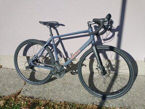 gravel TRIBAN velkost ramu L, microshift, vidlica carbon