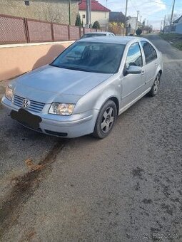 Rozpredam VW bora 1.9tdi - 1