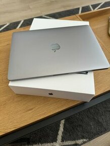 MacBook Pro 2017 13-inch