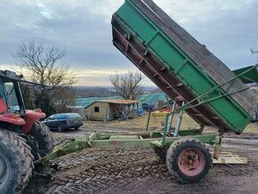 Vyklapačka fabricka