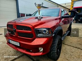 Dodge RAM 1500, 5.7 l - 1