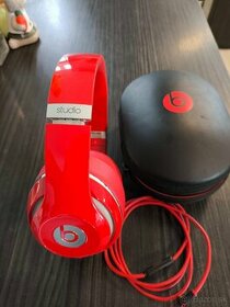 BEATS RED STUDIO