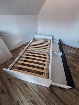 Ikea postel