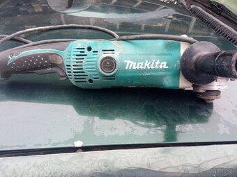 Makita