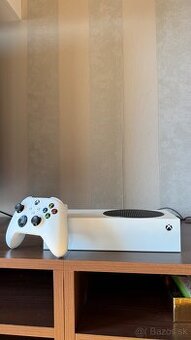 Xbox series S  512gb + nový ovládač