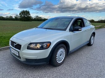 VOLVO C30 1.6 benzín (145.000km)