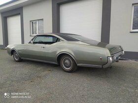 Oldsmobile Delmont 1968 coupé - 1