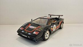 1:18 LAMBORGHINI COUNTACH No.76