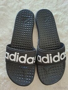 Adidas šľapky nové