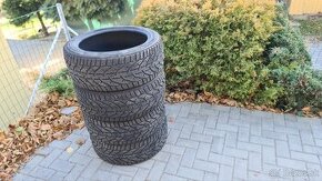 Predám zimné pneumatiky Sebring 235/45 r18 - 1