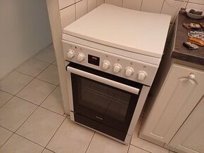 Predam sporak Gorenje