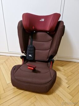 Britax Römer KidFix III S 15-36kg