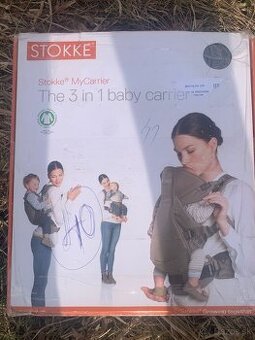 STOKKE nosic pre babatko