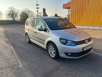 Predám Volkswagen Touran 1.6tdi