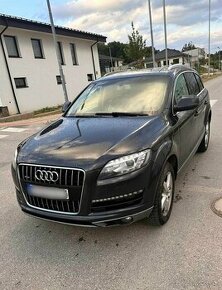 Audi Q7 3.0 TDI Quattro Facelift RV 2011 4x4 7miestna - 1