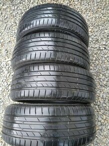 205/50 R 17 letné KUMHO.