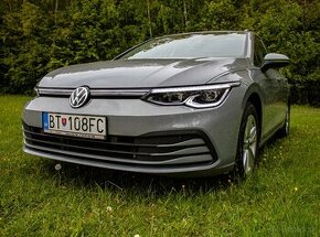 VW Golf 8 Variant 1.5 TGI - 1