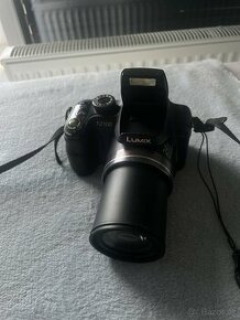 Panasonic Lumix DMC-FZ100