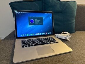 Macbook Pro 15” mid 2015 strieborný