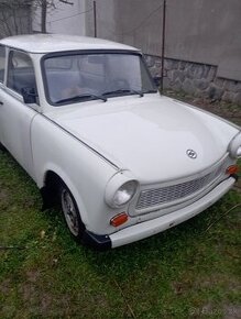 TRABANT 601