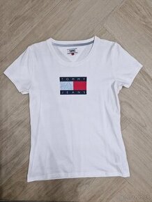 Tommy Hilfiger tricko s kratkym rukavom a logom