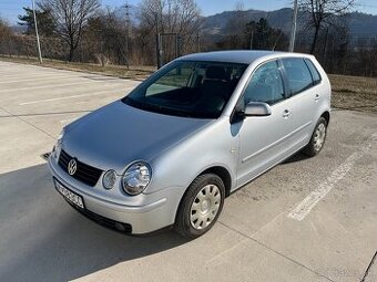 VW Polo benzín 1,4 16V automat