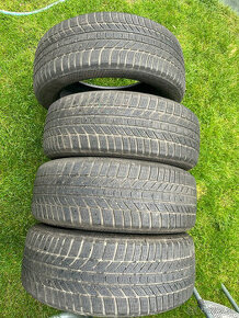 215/55 R17 zimne Continental 2021