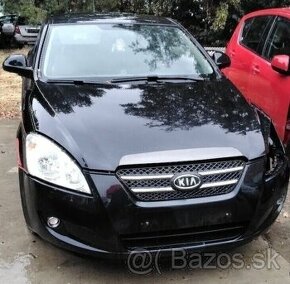 KIA Ceed 1.4 2009 predám MOTOR G4FA, KAPOTA, RIADENIE, NARAZ - 1