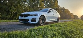 BMW 330E G21 Xdrive - 1