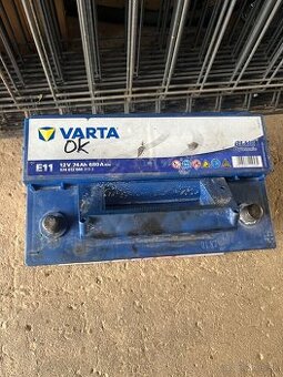 Predam bateriu,baterku varta 12v 74ah