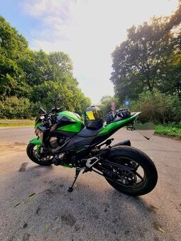 🔥 Predám Kawasaki Z800 + predný stojan k motorke ZADARMO