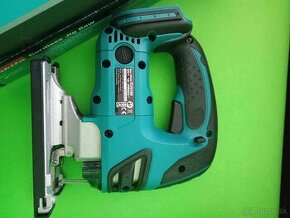 Makita priamociara pila djv180 18v s nabijackou a baterkou