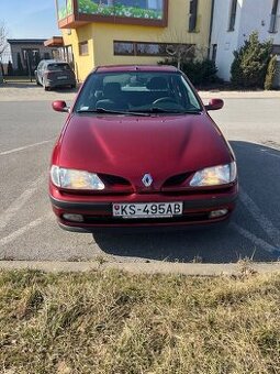 Renault Megane 1.4 benzín