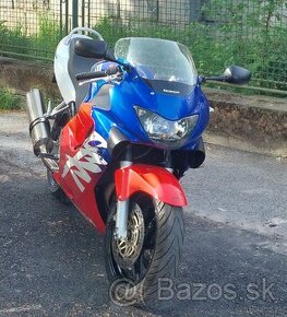 Honda CBR 600 F