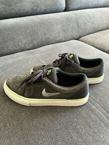 Tenisky - Nike SB