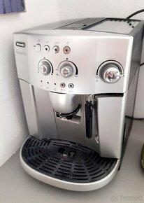 Kávovar Delonghi Magnifica