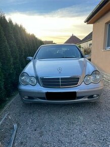 Mercedes Benz C220 CDI - 1