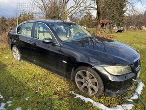 BMW E90 330XD 170KW nepojazdné