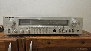 Grundig R1000