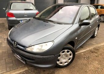 Peugeot 206 1.4, NOVÁ STK benzín manuál 55 kw